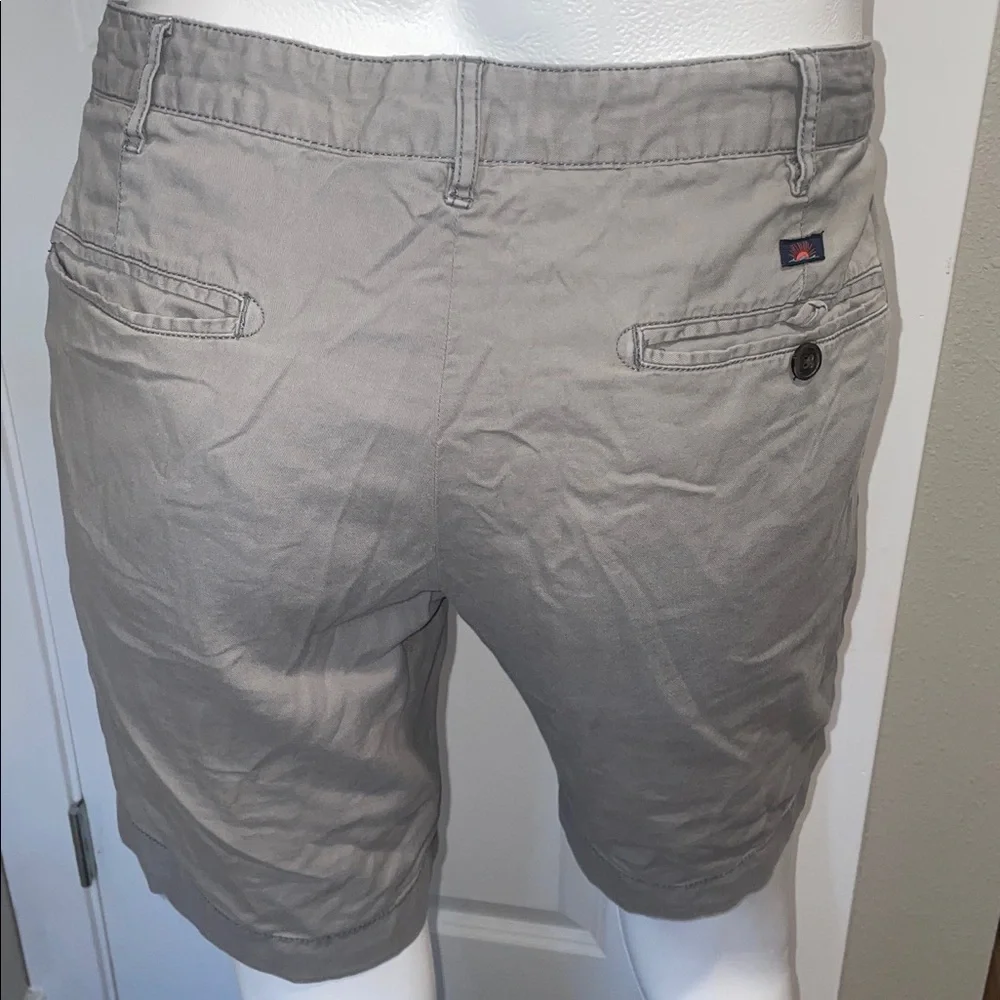 Faherty Men's Tan Flat Front Shorts